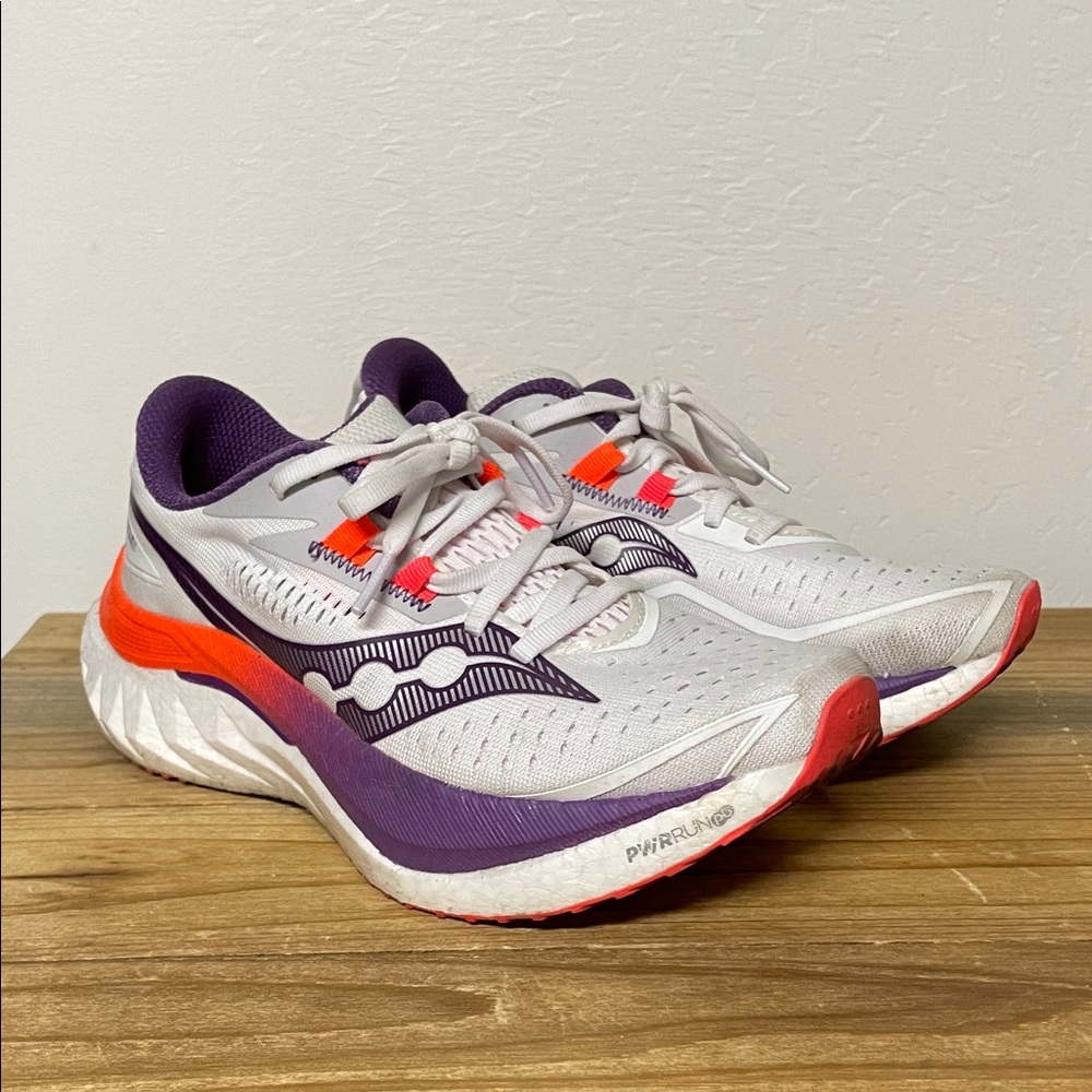 Saucony Women's size 6 Endorphin Series with Speedroll